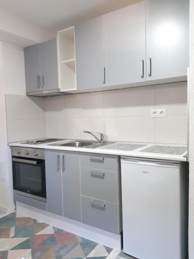 Apartman-Stan Na Dan -Stolac Appartement Buitenkant foto