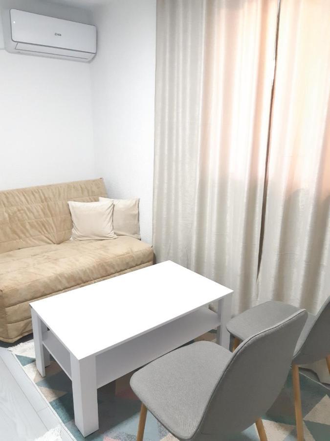 Apartman-Stan Na Dan -Stolac Appartement Buitenkant foto